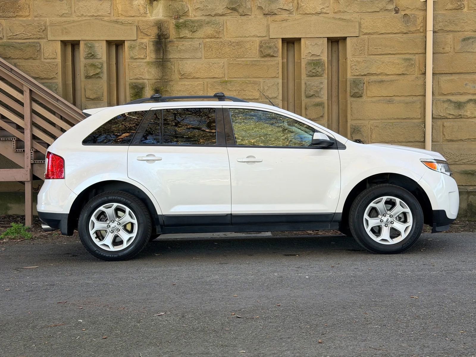 Used 2014 Ford Edge SEL w/ Equipment Group 205A image 3