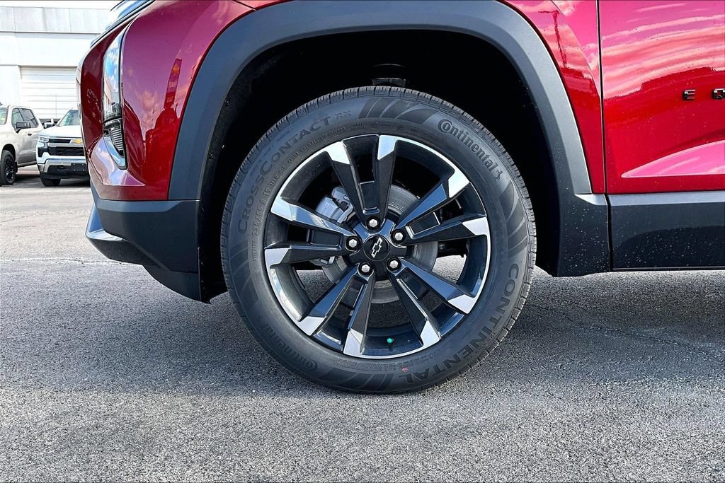 New 2026 Chevrolet Equinox RS w/ Convenience Package III FWD image 12
