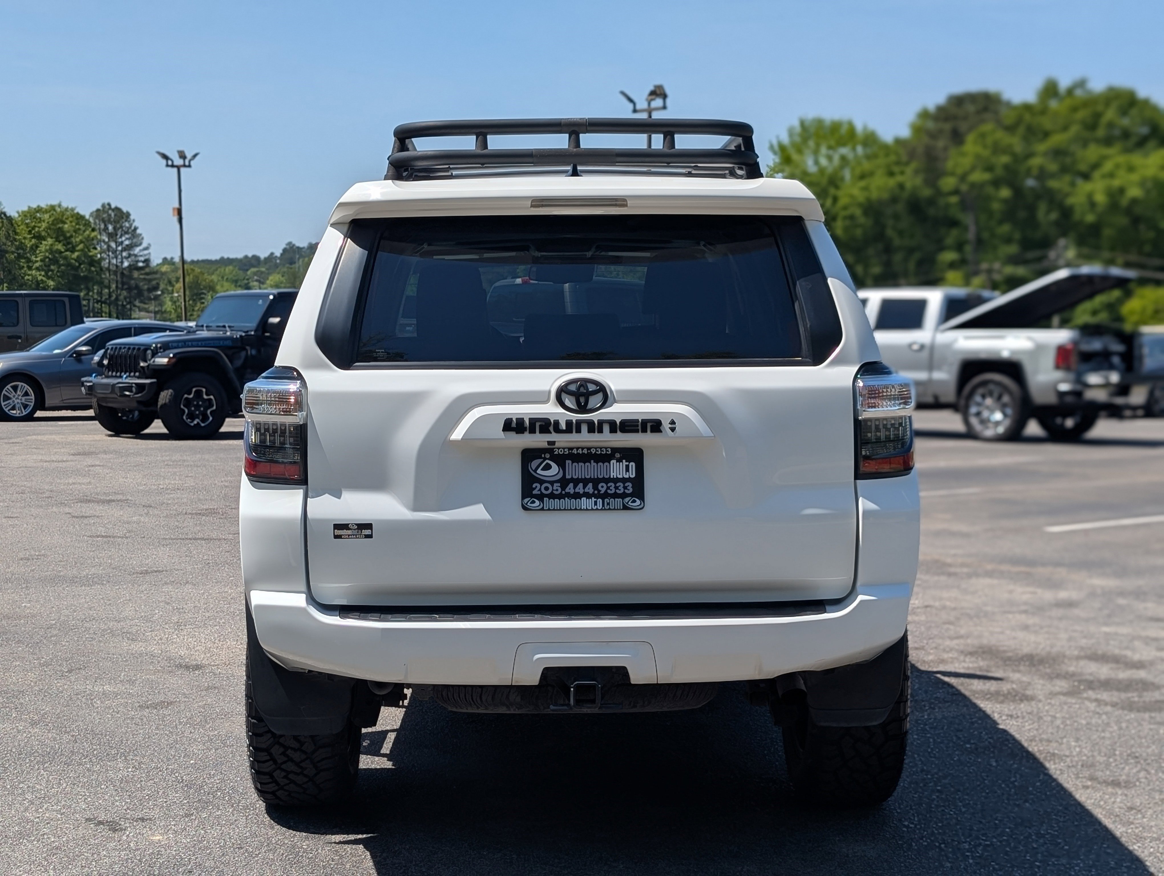Used 2020 Toyota 4Runner SR5 Premium w/ Moonroof Package image 8
