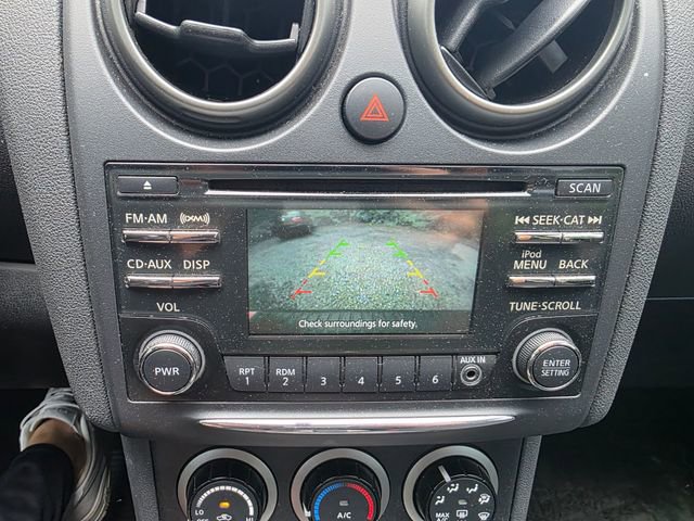 Used 2014 Nissan Rogue S w/ Convenience Package FWD image 18