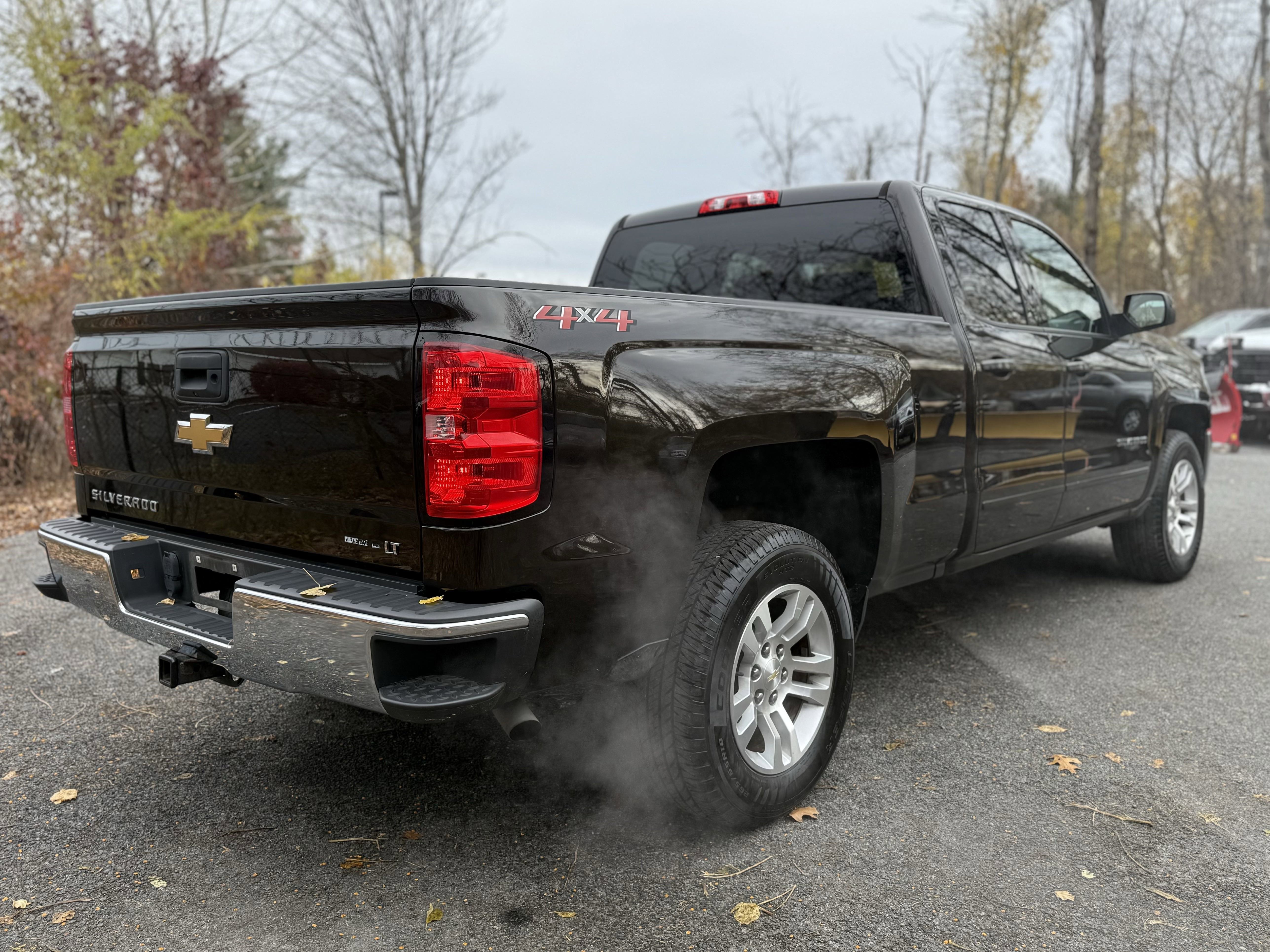 Used 2018 Chevrolet Silverado 1500 LT w/ All Star Edition image 10