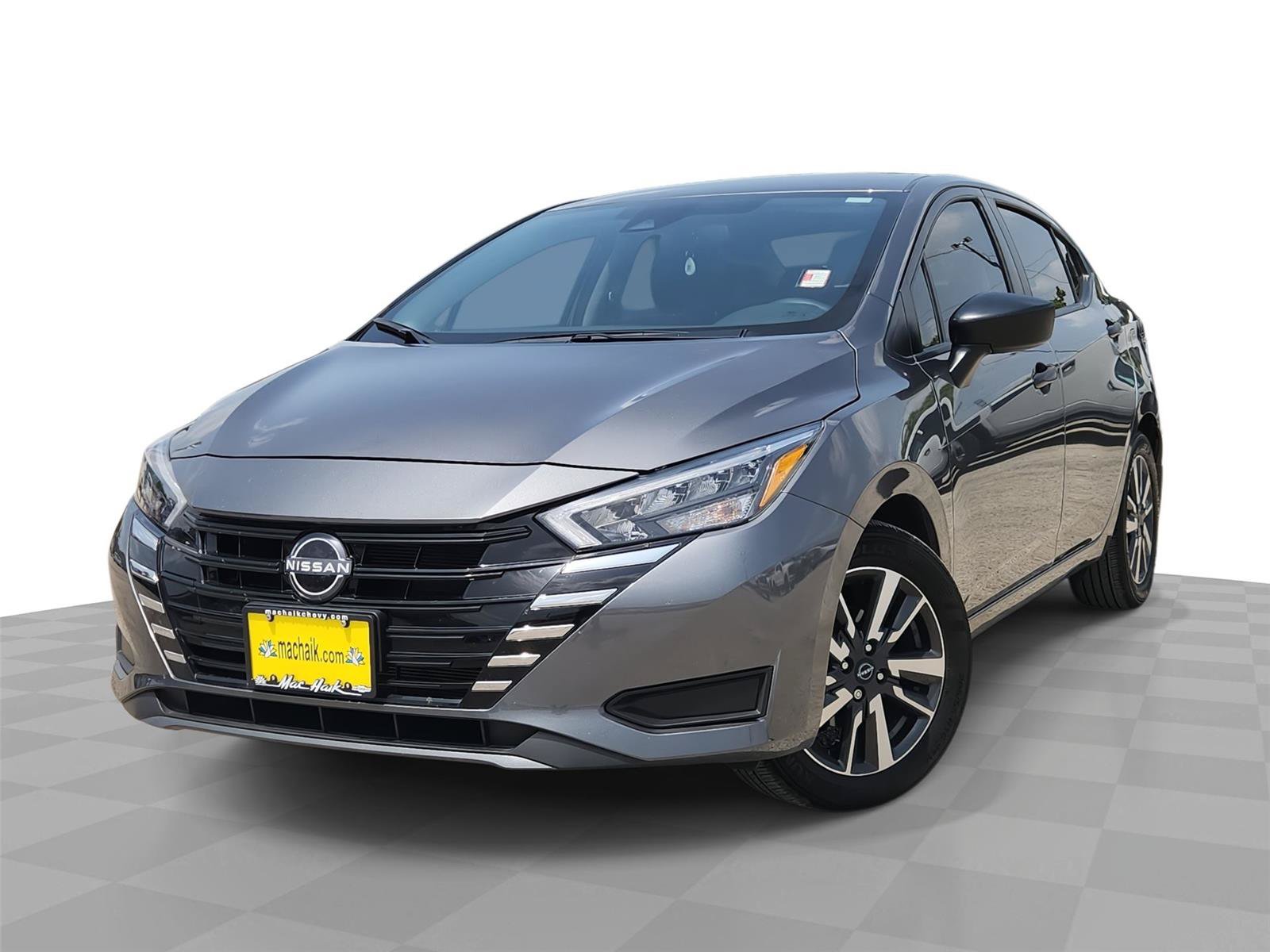 Used 2025 Nissan Versa S w/ S Plus Package FWD image 1