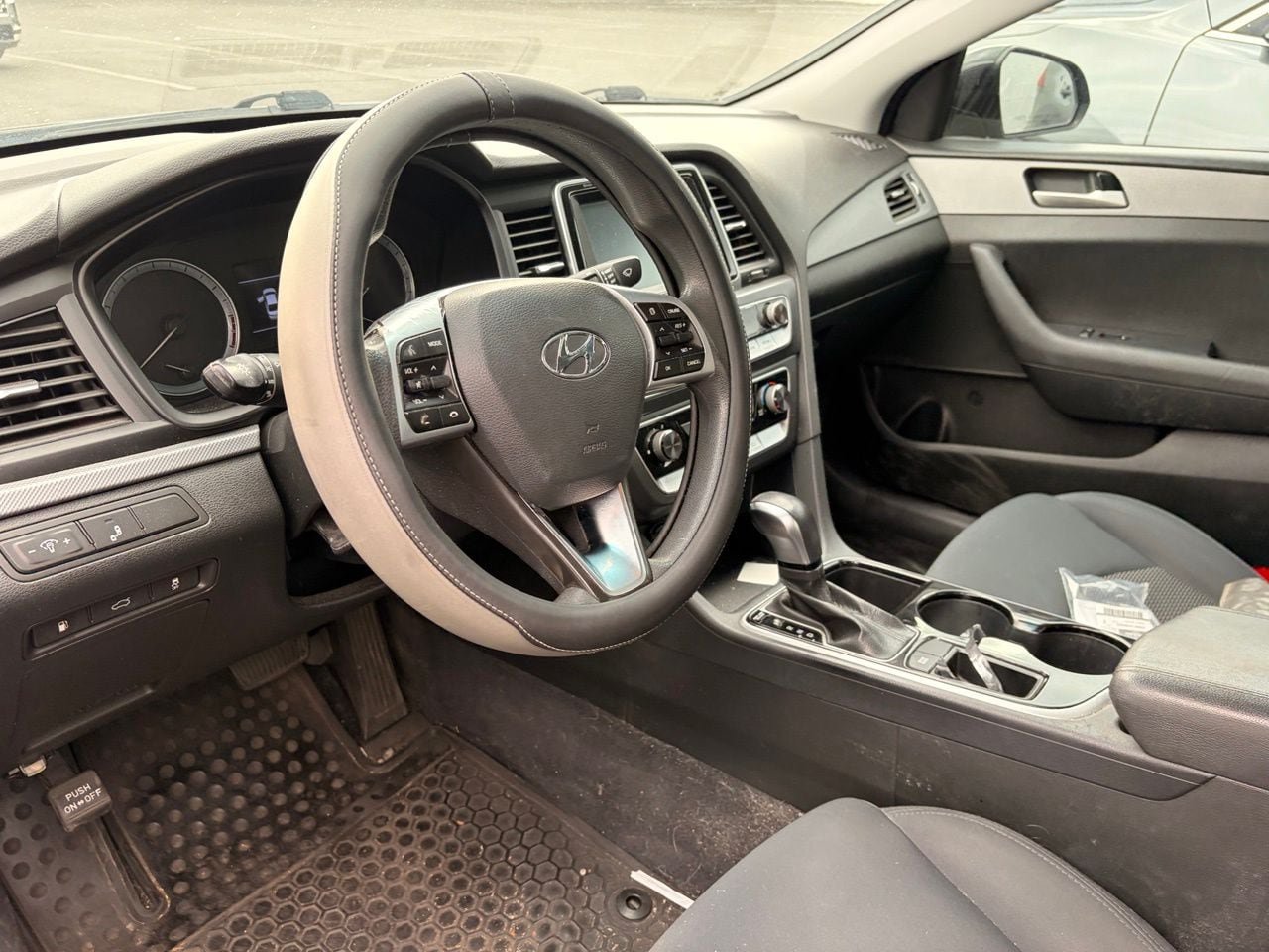 Used 2019 Hyundai Sonata SE FWD image 8