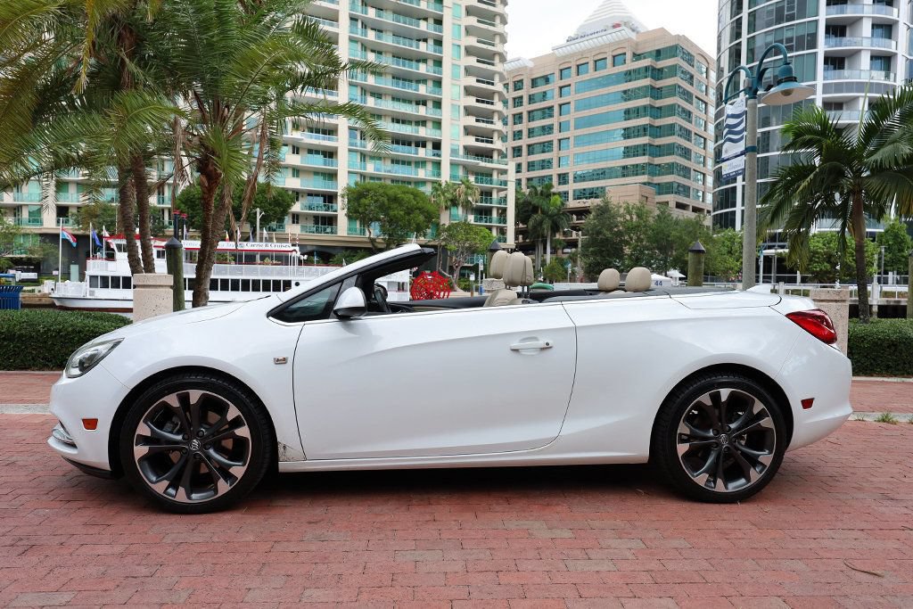 Used 2018 Buick Cascada Premium FWD image 3