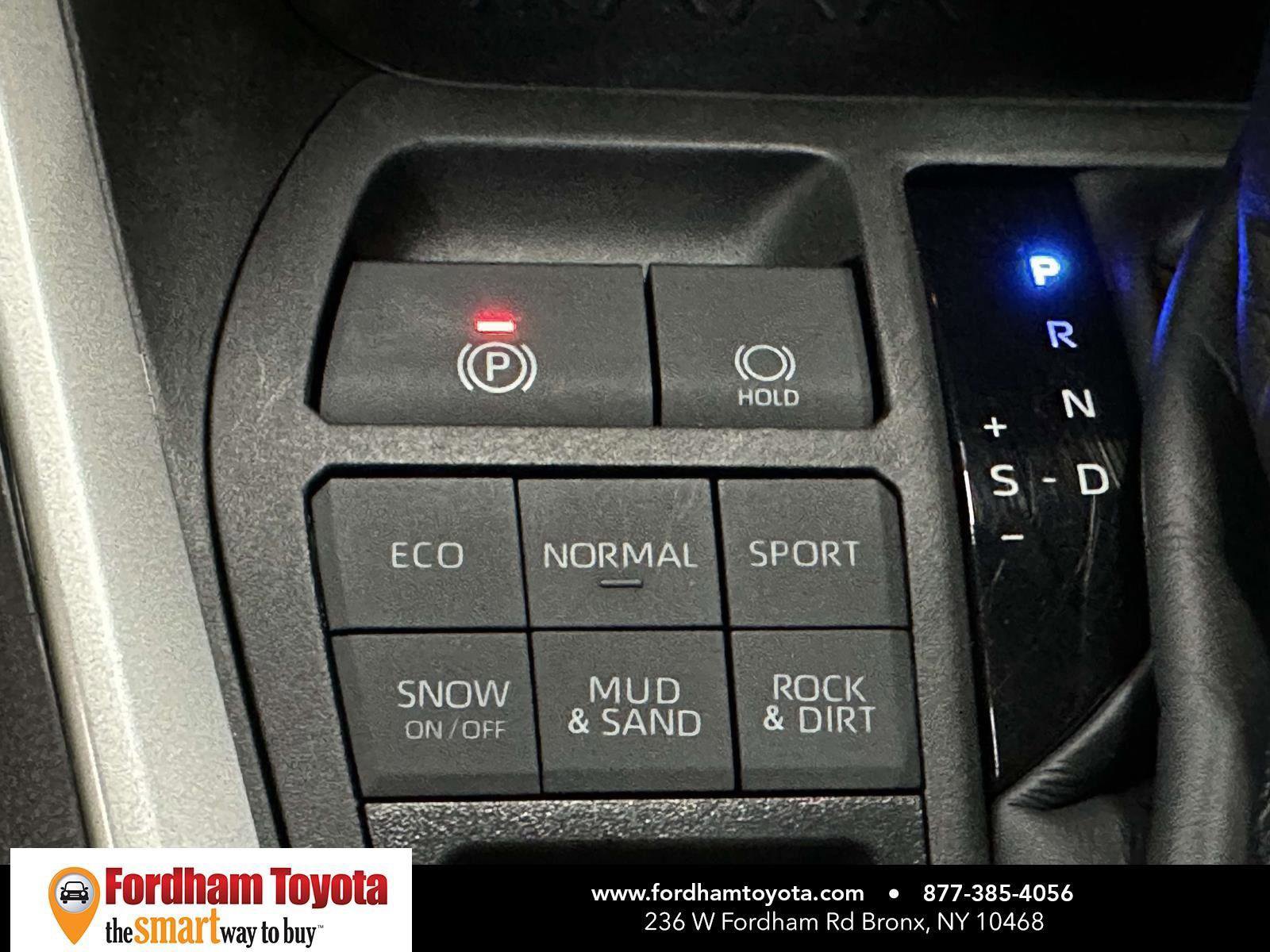 Certified 2024 Toyota RAV4 LE image 24