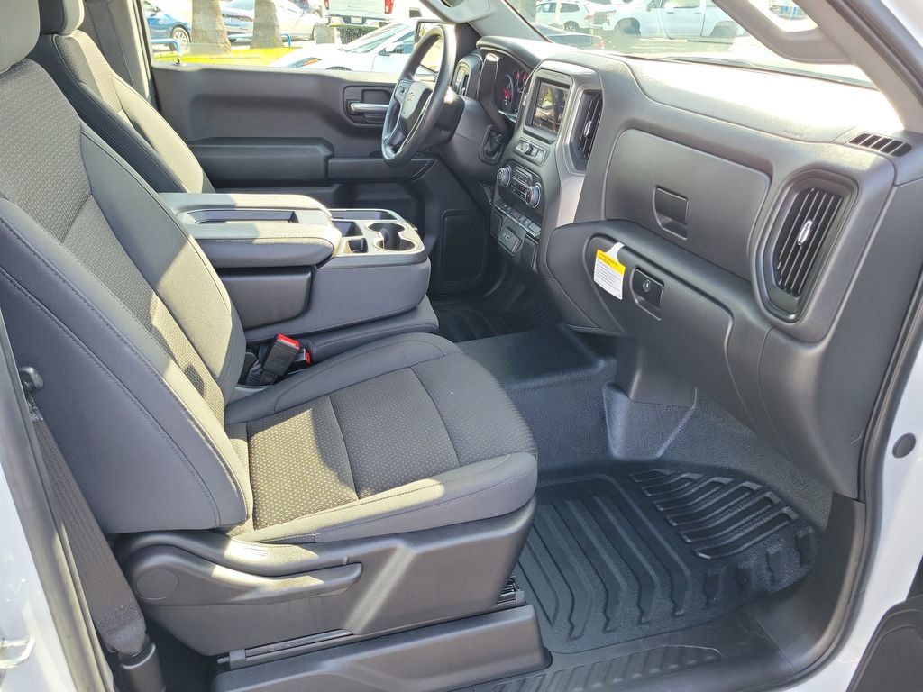 Used 2026 Chevrolet Silverado 1500 W/T w/ WT Value Package image 13