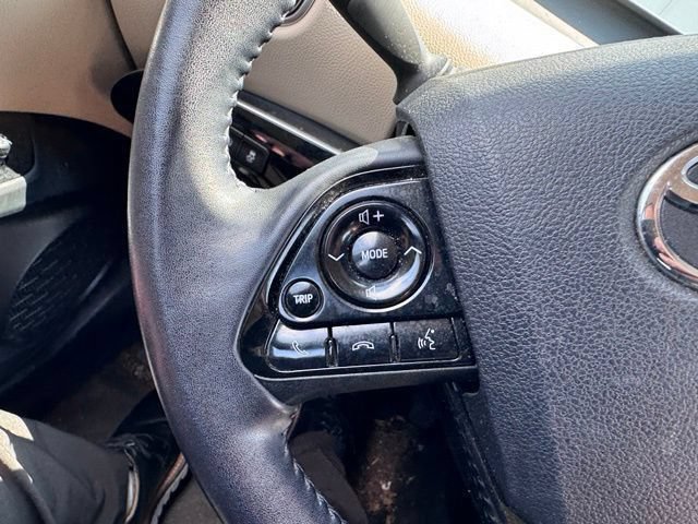 Used 2019 Toyota Prius XLE FWD image 14