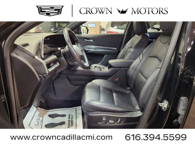 Certified 2025 Cadillac XT4 Premium Luxury image 9