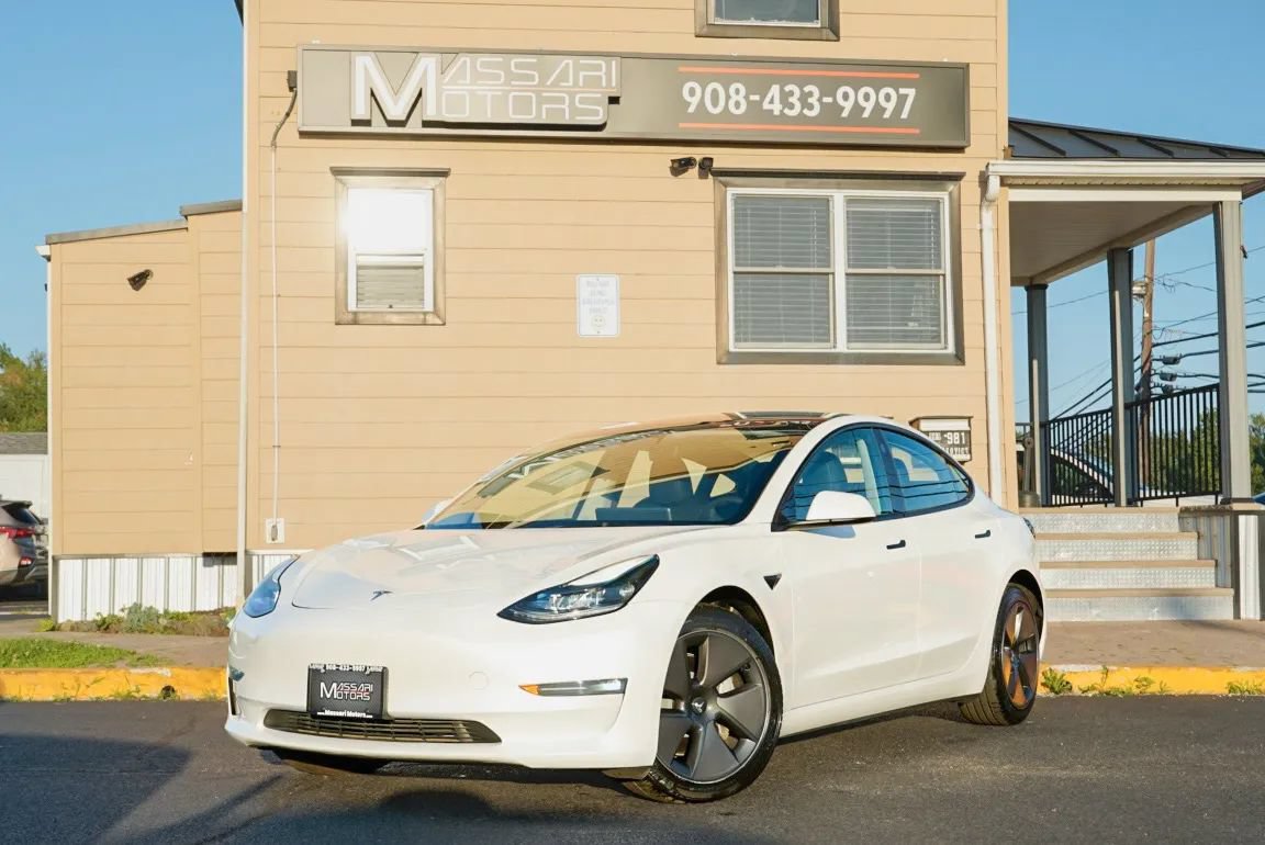 Used 2023 Tesla Model 3 Long Range AWD/4WD image 1