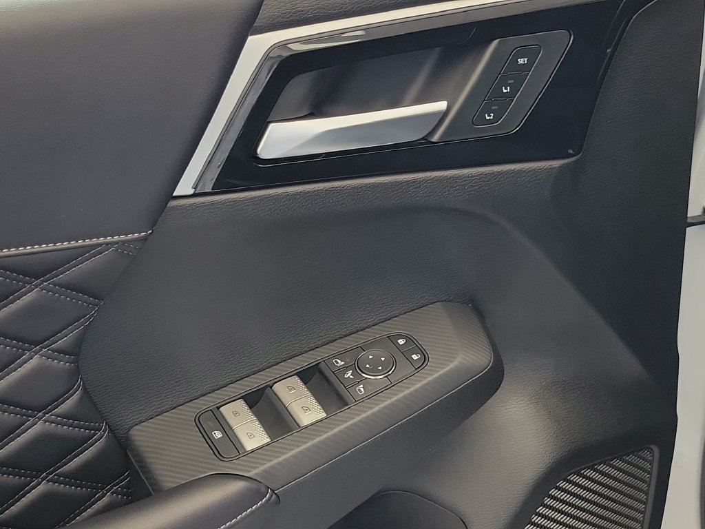 New 2026 Nissan Rogue Platinum AWD/4WD image 22