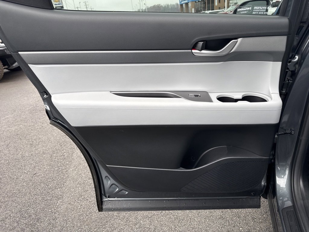 Used 2025 Hyundai Palisade SEL image 30