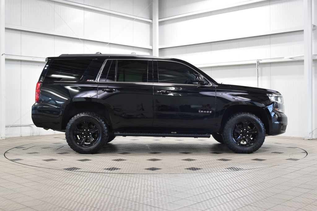 Used 2019 Chevrolet Tahoe LT w/ Z71 Midnight Edition AWD/4WD image 9