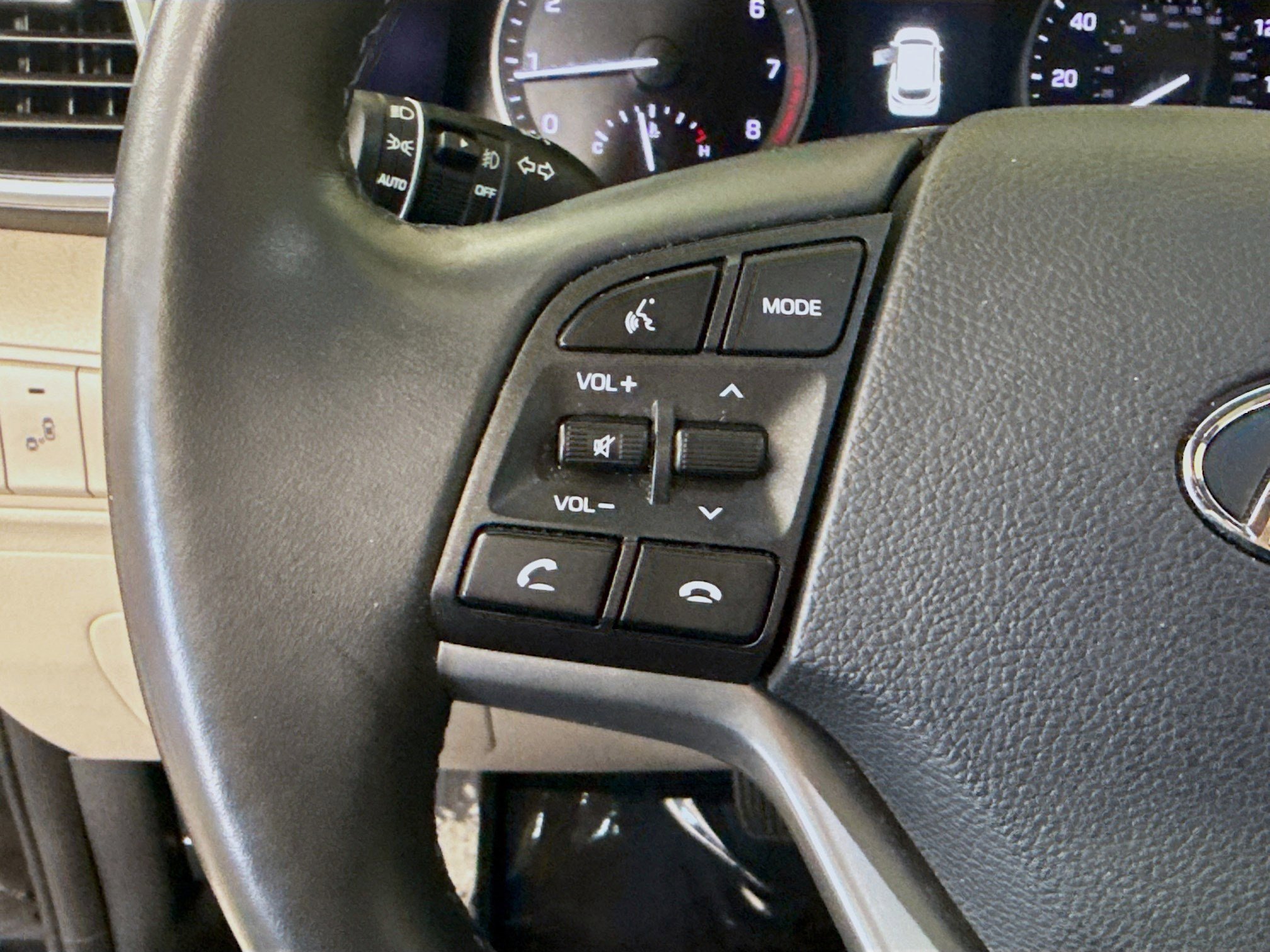 Used 2020 Hyundai Tucson Ultimate w/ Cargo Package image 14