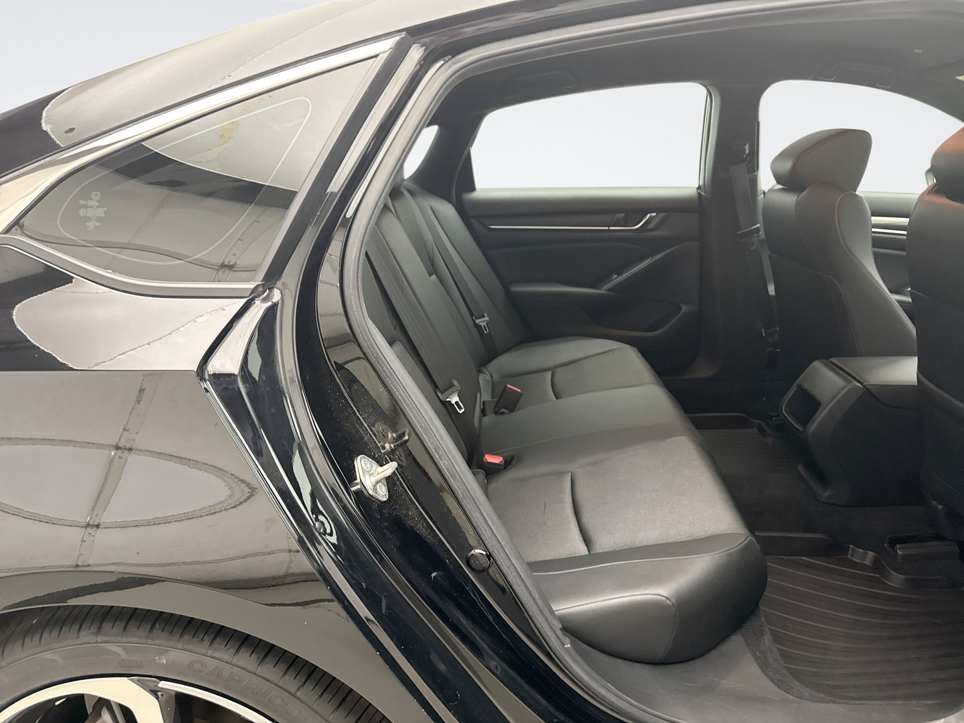 Used 2019 Honda Accord Sport image 17