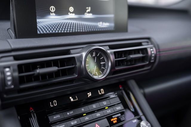 Used 2024 Lexus IS 300 F Sport RWD image 34