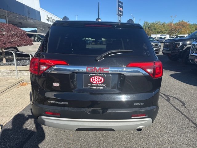 Used 2018 GMC Acadia SLE w/ LPO, Floor Liner Package image 8