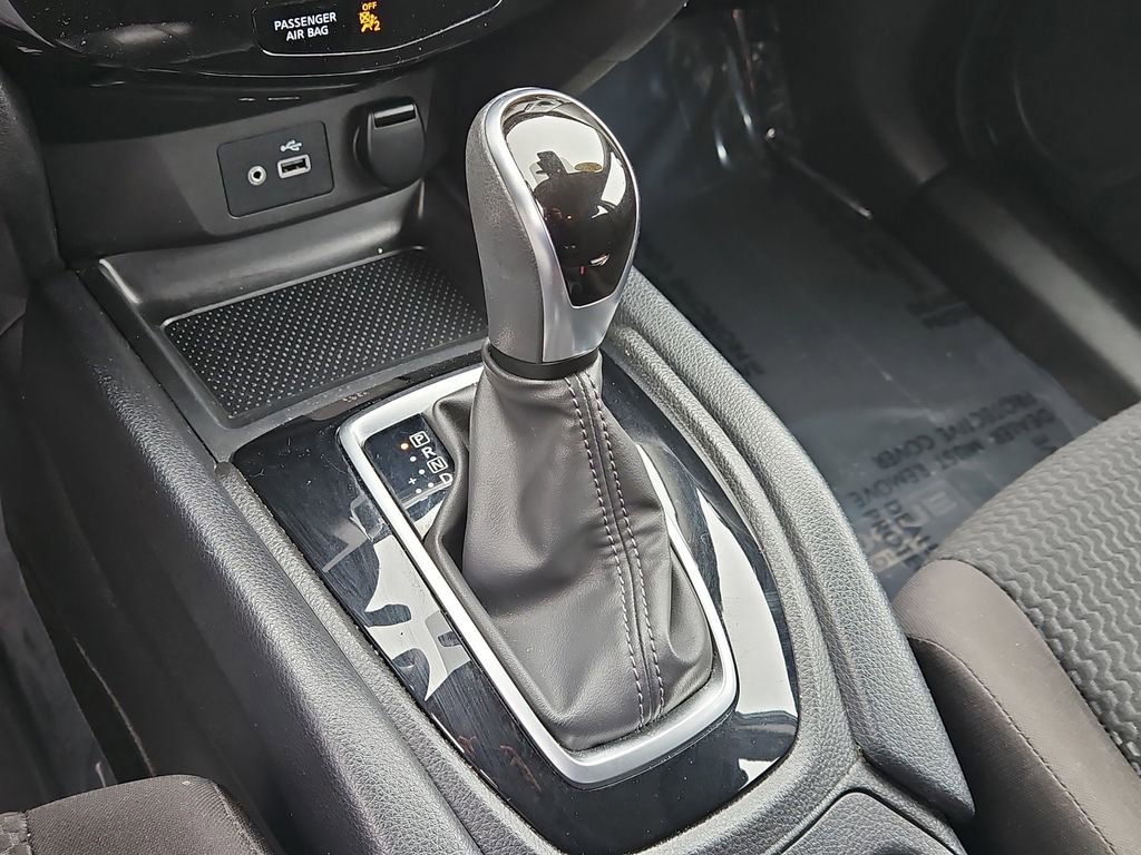 Used 2021 Nissan Rogue Sport S image 27