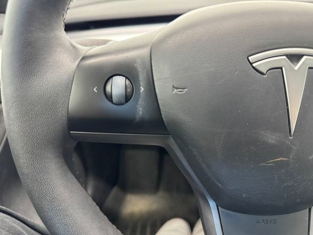 Used 2023 Tesla Model 3 Standard Range image 21