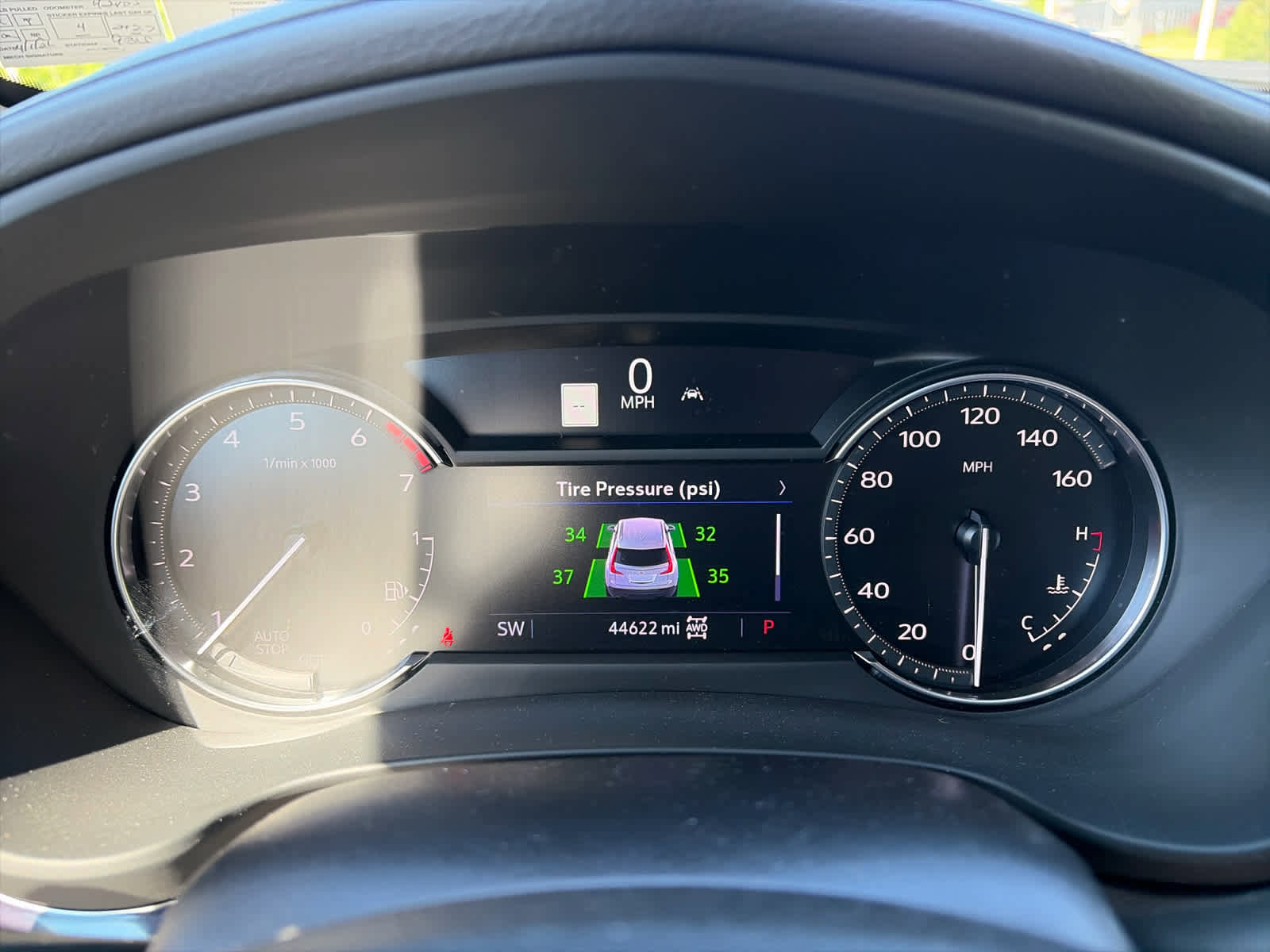 Certified 2023 Cadillac XT4 Luxury w/ Cold Weather Package AWD/4WD image 13
