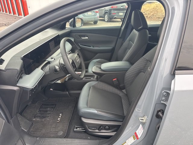 New 2026 Nissan Leaf Platinum+ w/ Cargo Package (Platinum+) FWD image 12