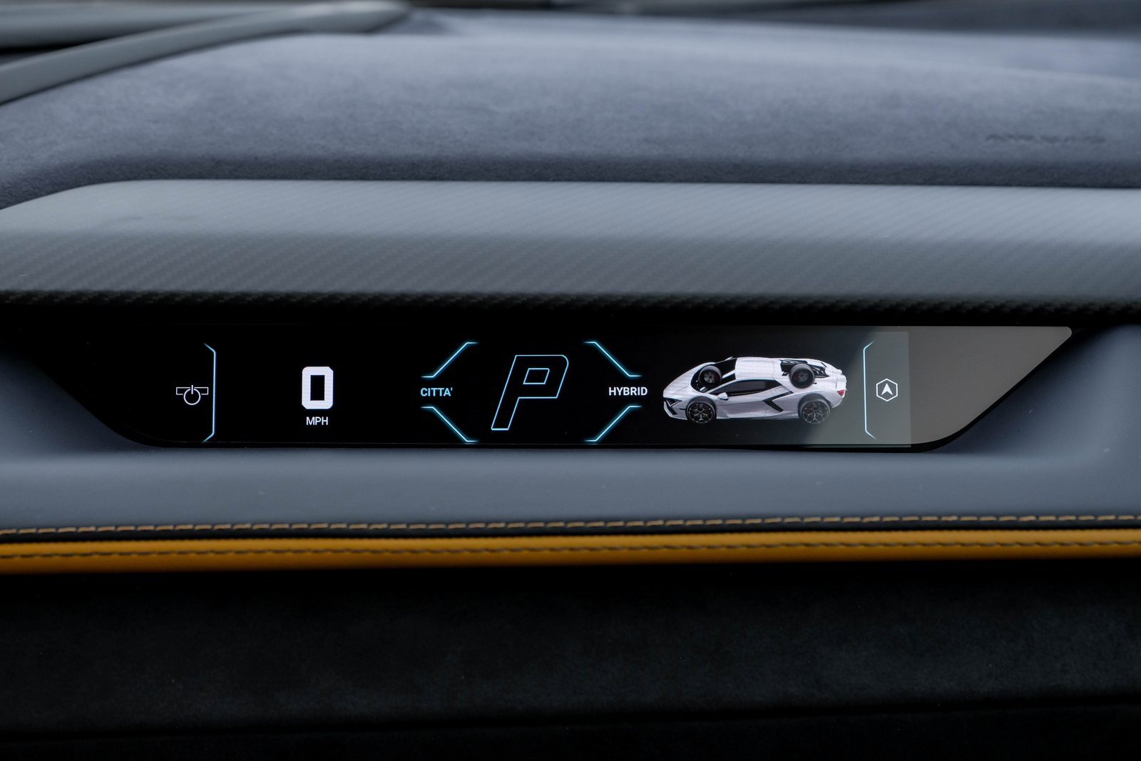 Used 2025 Lamborghini Revuelto image 29