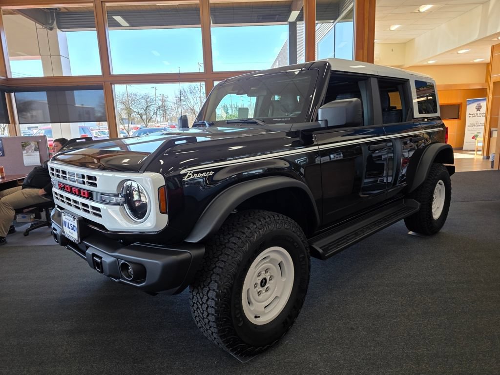 New 2025 Ford Bronco Heritage Edition AWD/4WD image 23