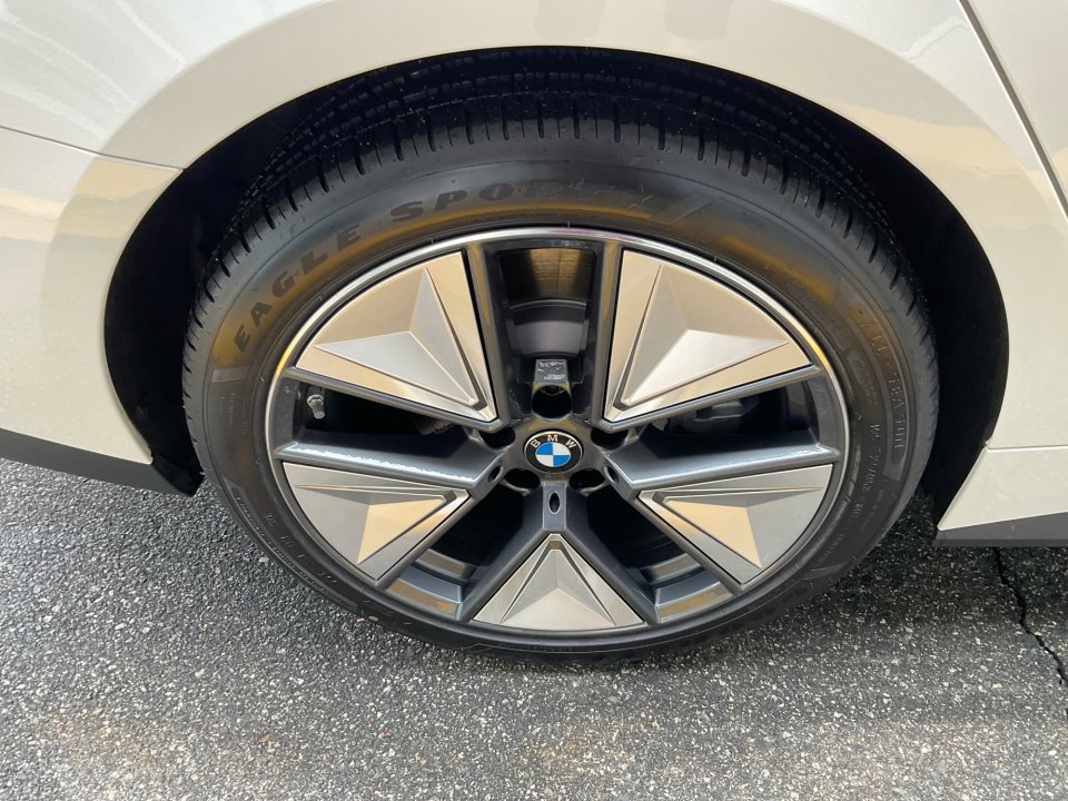 New 2026 BMW i4 xDrive40i w/ Premium Package image 23