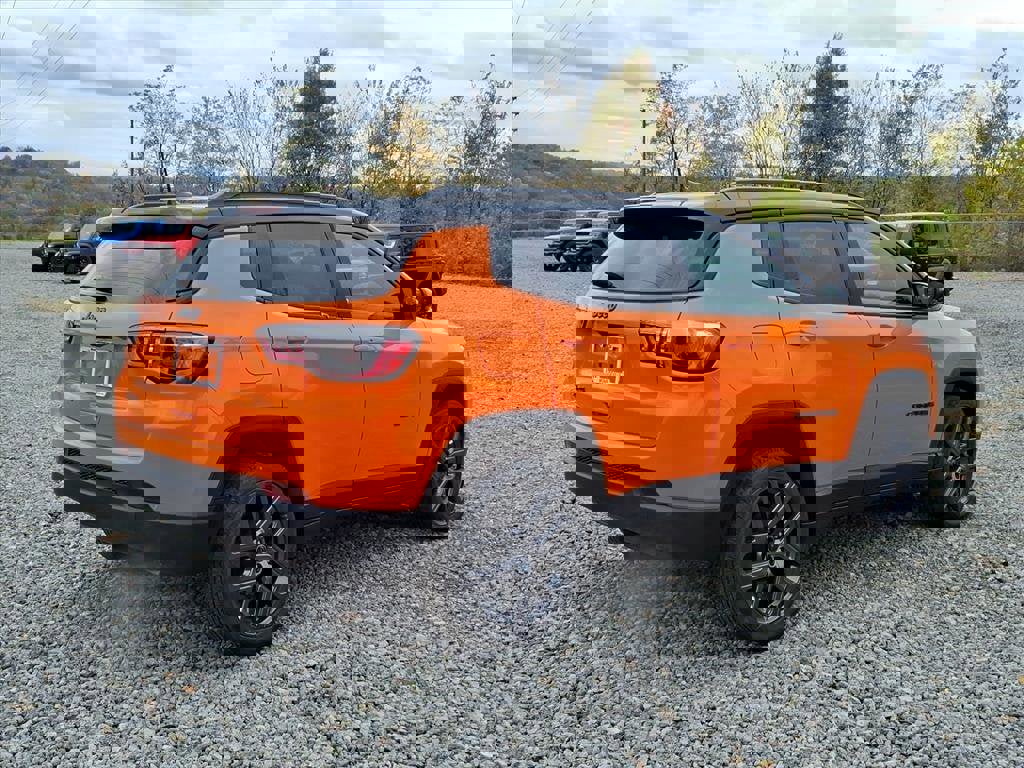 New 2026 Jeep Compass Limited image 3