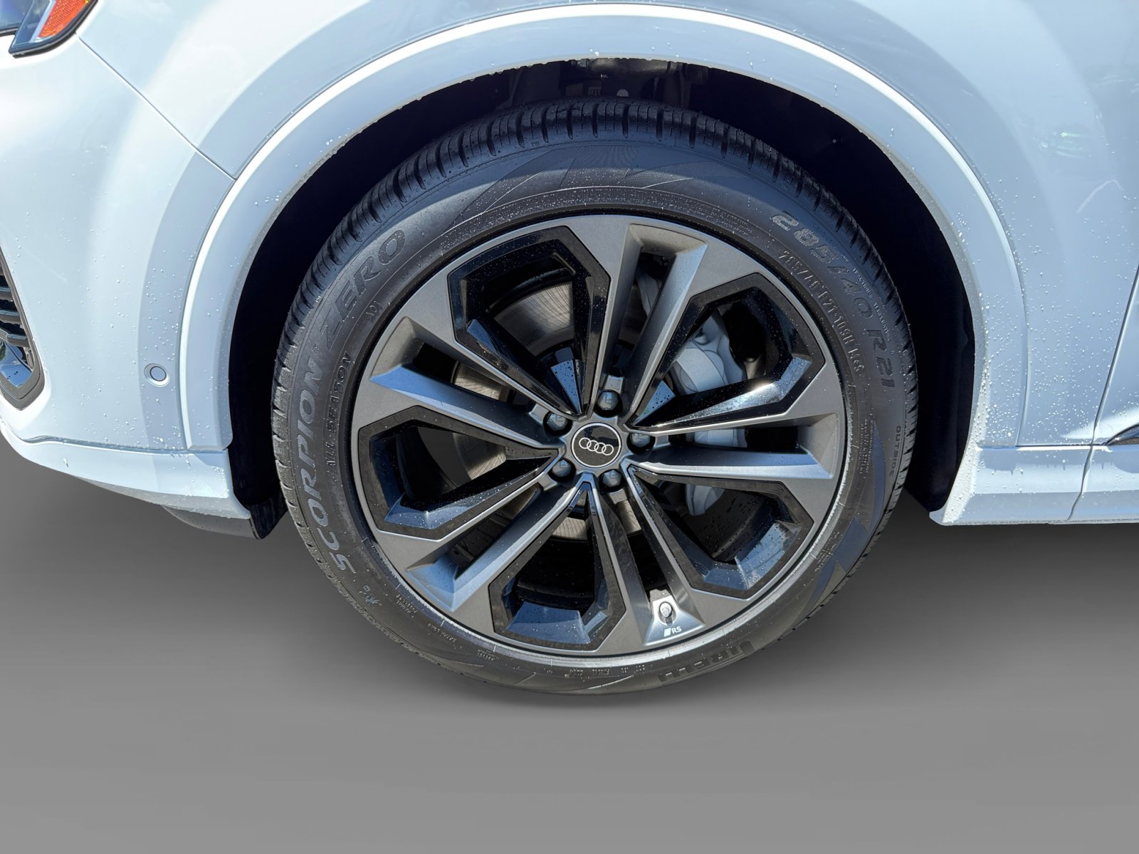 New 2025 Audi Q7 3.0T Prestige image 9