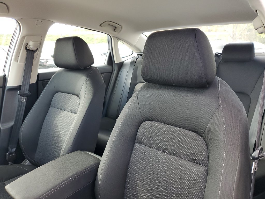 Certified 2025 Honda Civic LX image 9
