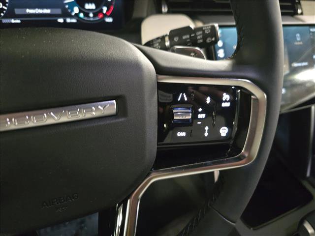 New 2026 Land Rover Discovery Sport Landmark AWD/4WD image 18