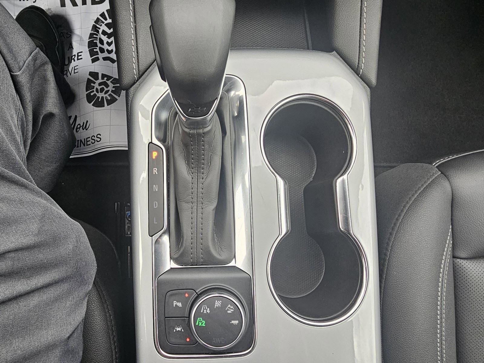 Used 2024 Chevrolet Blazer LT image 25