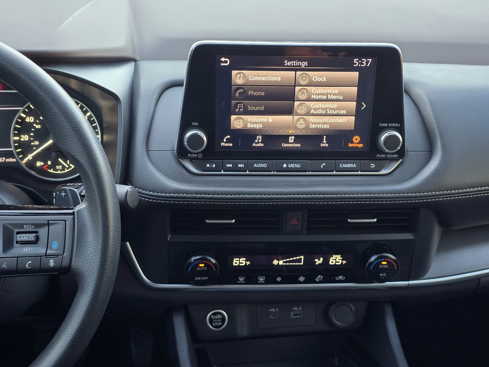 Used 2023 Nissan Rogue SV image 15