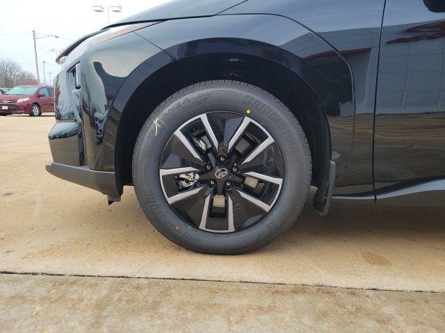 Used 2026 Toyota bZ AWD/4WD image 16