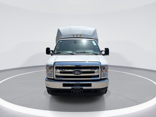 New 2026 Ford E-350 and Econoline 350 Super Duty w/ Power Equipment Group RWD image 3