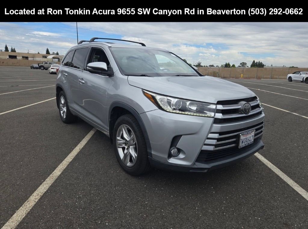 Used 2017 Toyota Highlander Limited AWD/4WD image 1