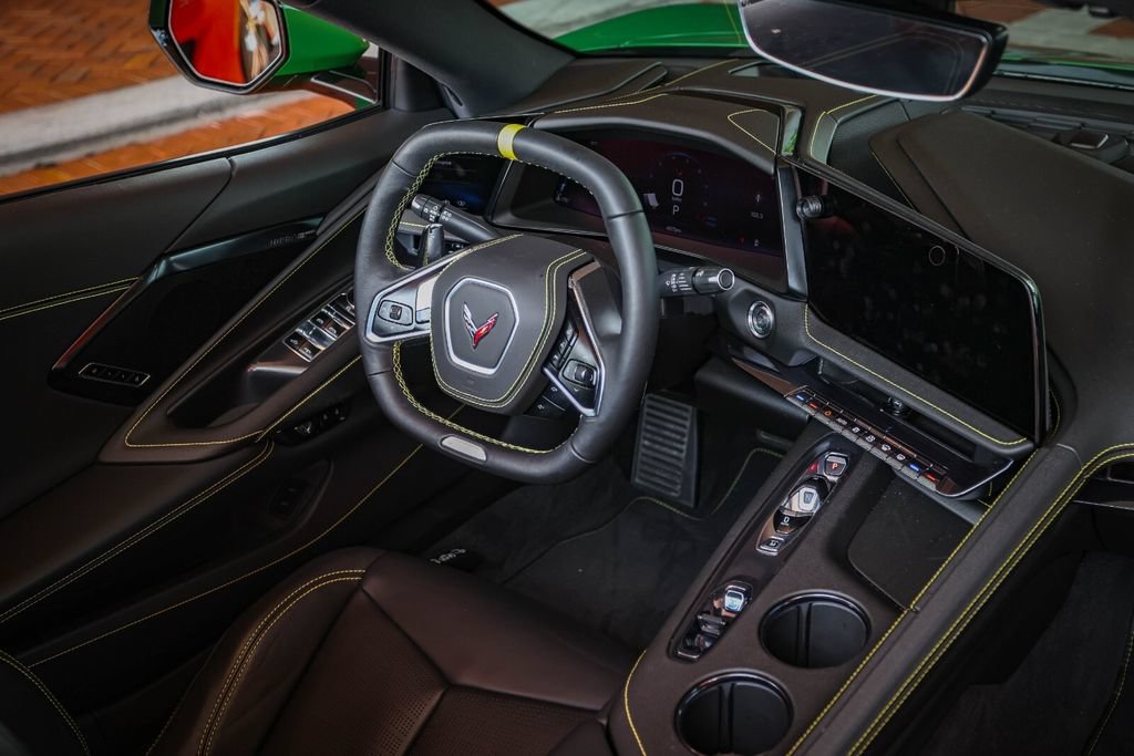 Used 2026 Chevrolet Corvette Z06 w/ Stealth Interior Trim Package RWD image 45