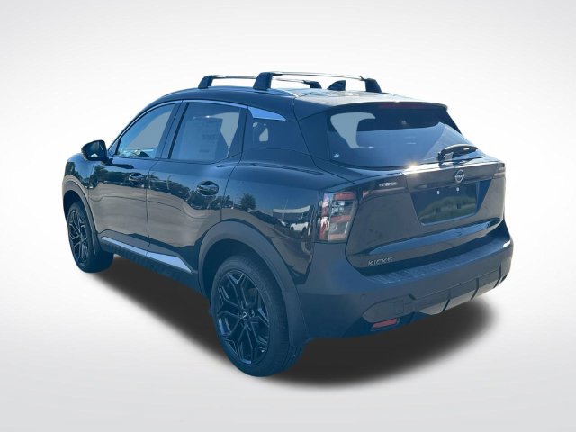 New 2027 Nissan Kicks SR FWD image 7