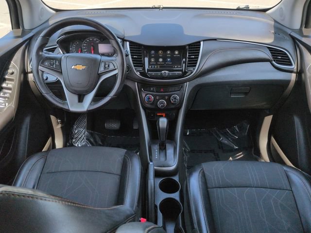 Used 2019 Chevrolet Trax LT w/ LT Convenience Package AWD/4WD image 15