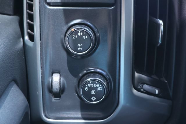 Used 2016 Chevrolet Silverado 2500 LT w/ LT Fleet Convenience Package AWD/4WD image 16
