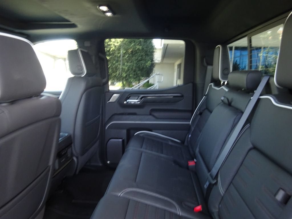 New 2026 GMC Sierra 1500 AT4X w/ LPO, Black Badging Package AWD/4WD image 23