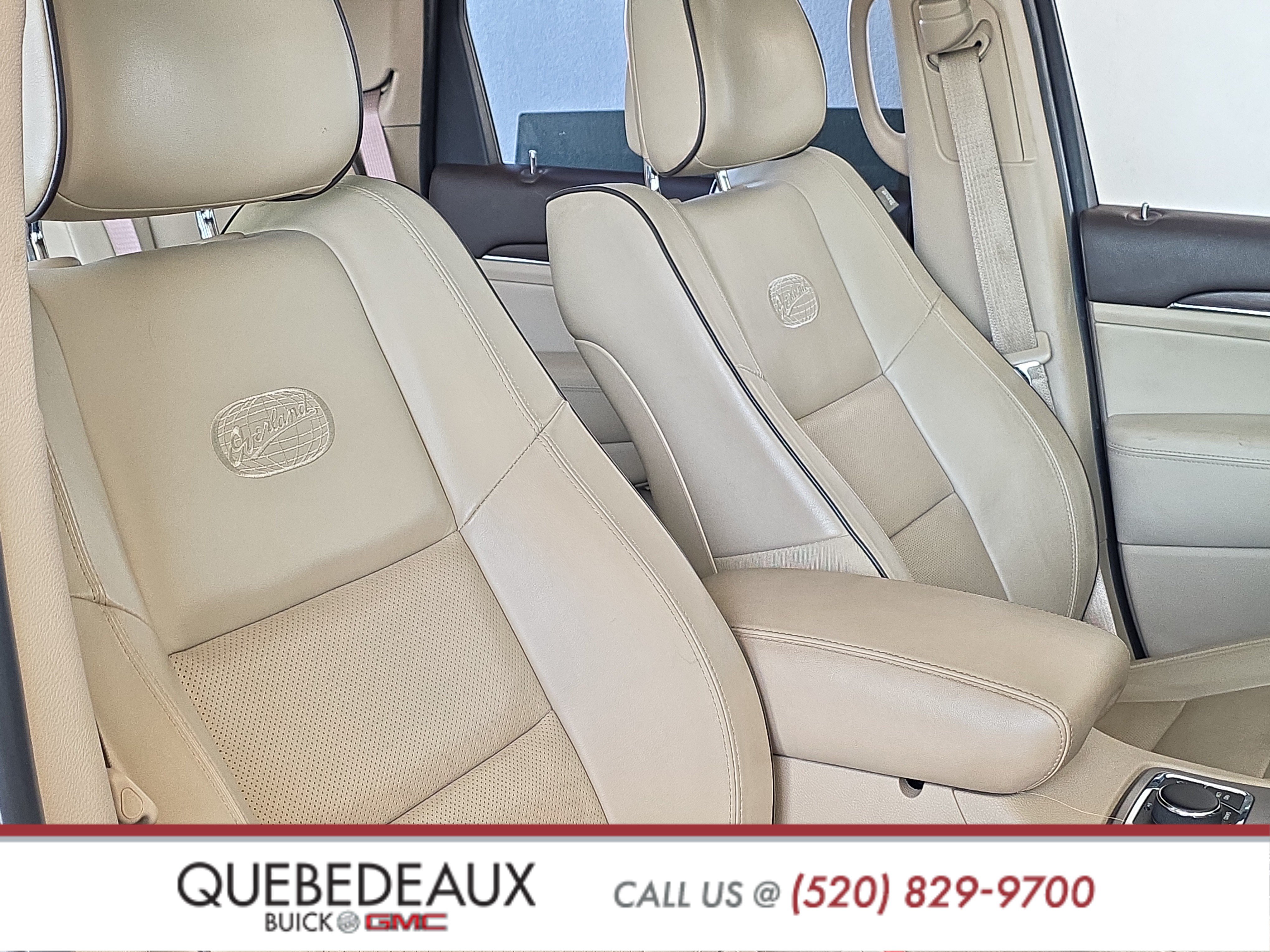 Used 2020 Jeep Grand Cherokee Overland AWD/4WD image 30