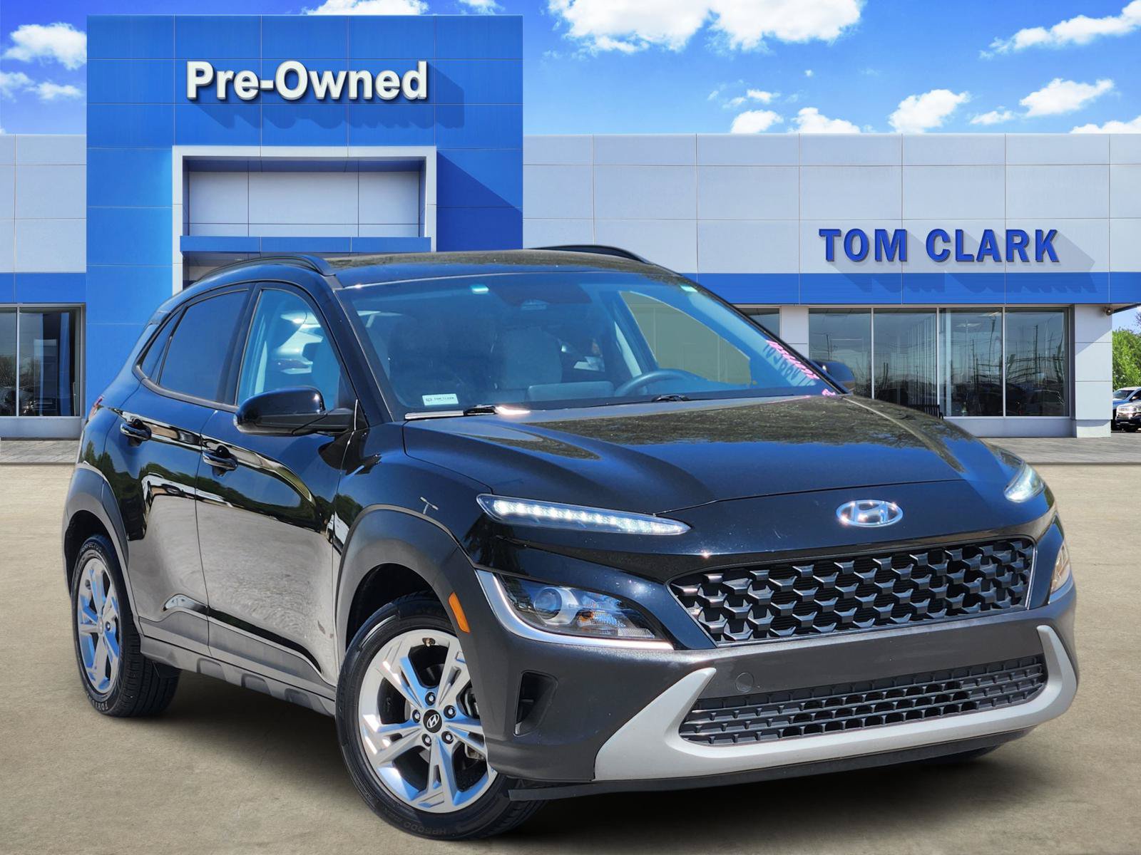 Used 2022 Hyundai Kona SEL FWD image 1
