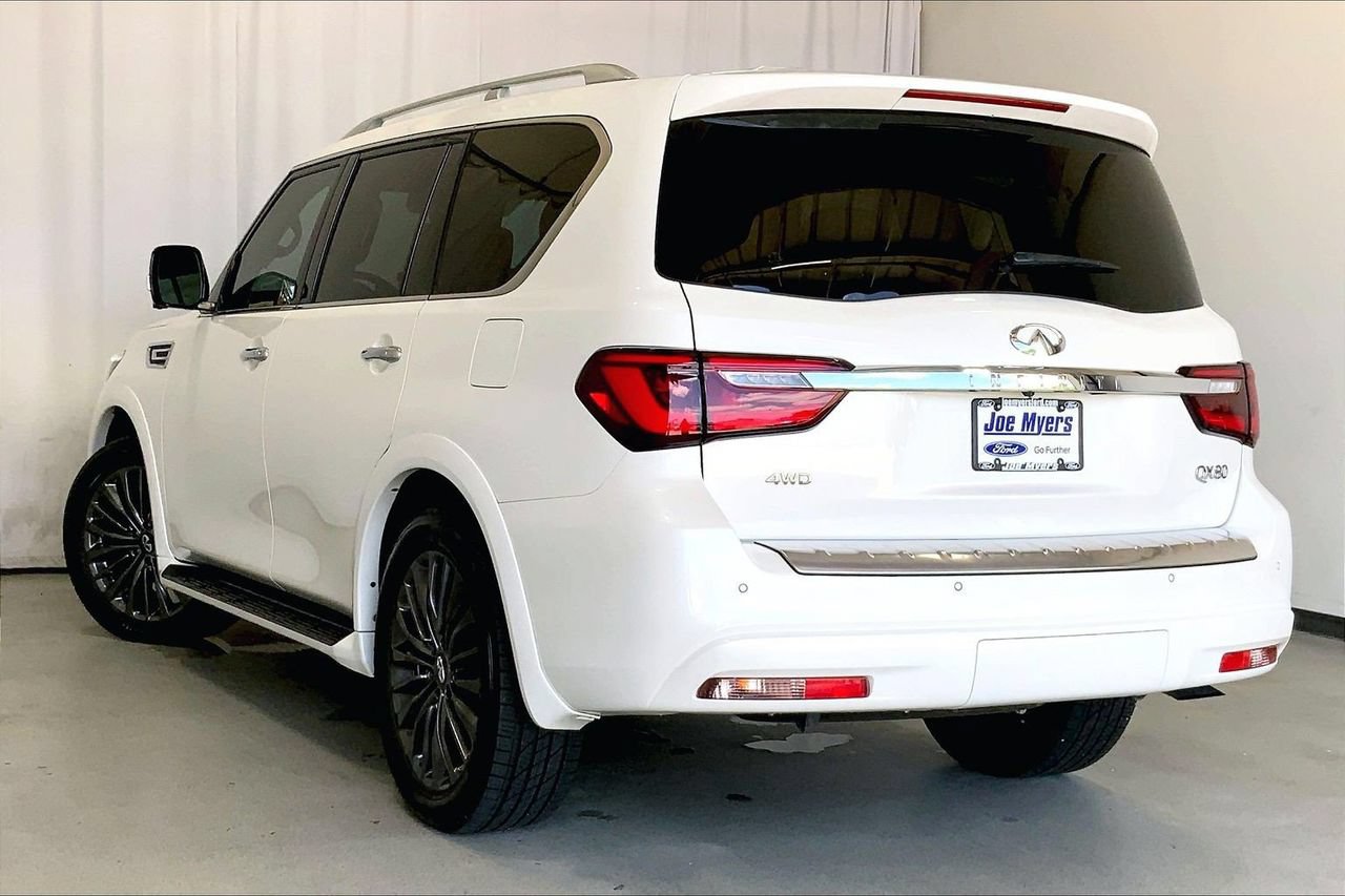Used 2023 INFINITI QX80 Sensory w/ Cargo Package AWD/4WD image 10