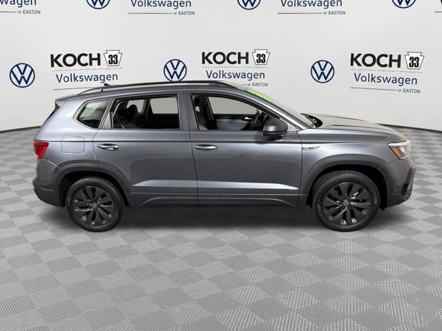 Used 2023 Volkswagen Taos S w/ Driver Assistance Package FWD image 9