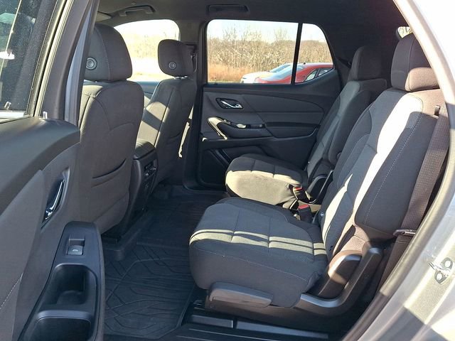 Used 2023 Chevrolet Traverse LT w/ LPO, Floor Liner Package image 22