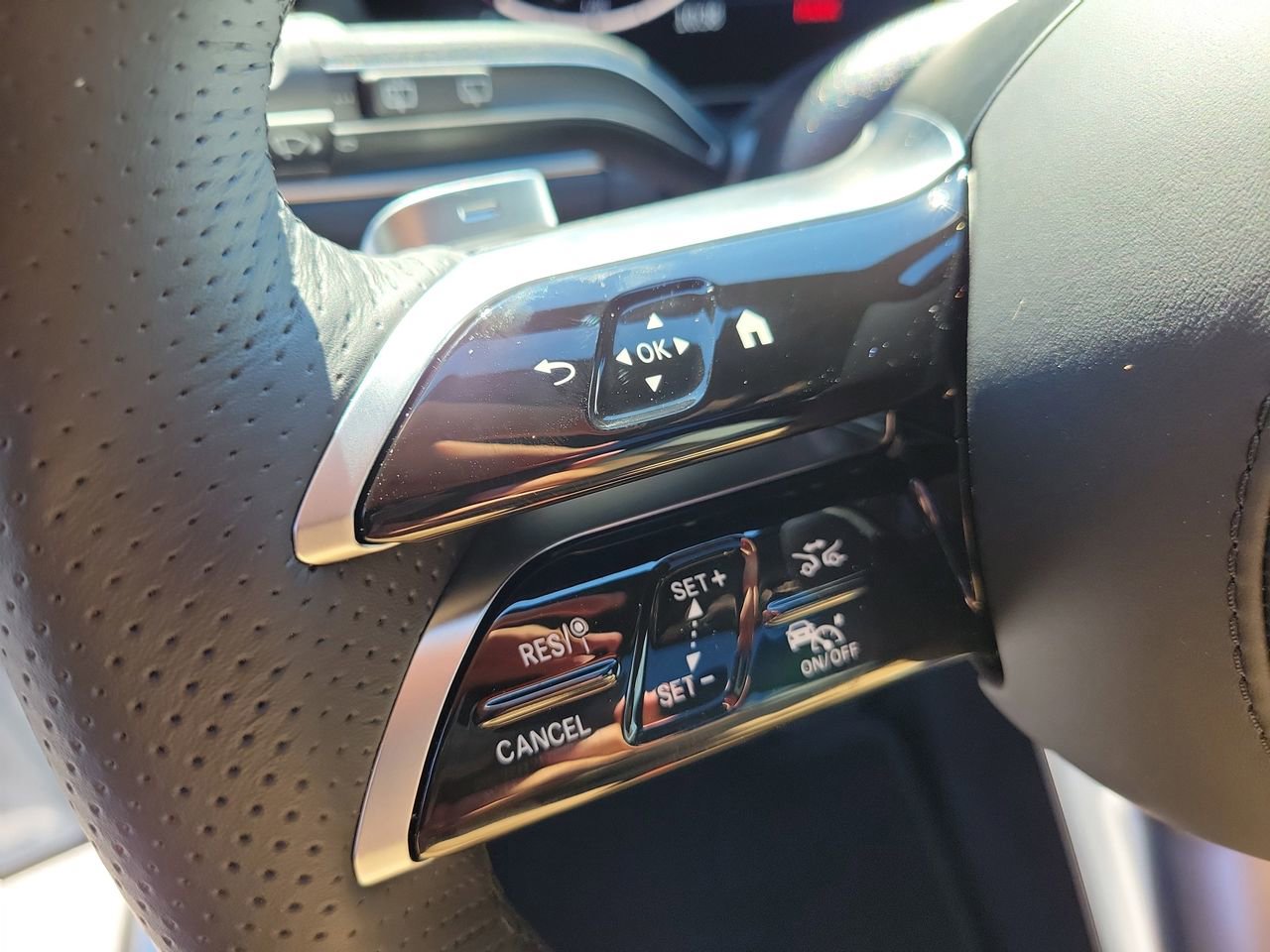 New 2026 Mercedes-Benz GLS 580 4MATIC image 30