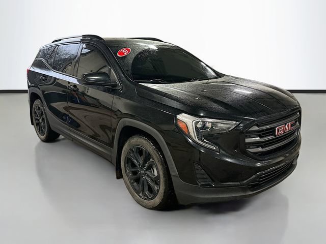 Used 2020 GMC Terrain SLE w/ Elevation Edition image 3
