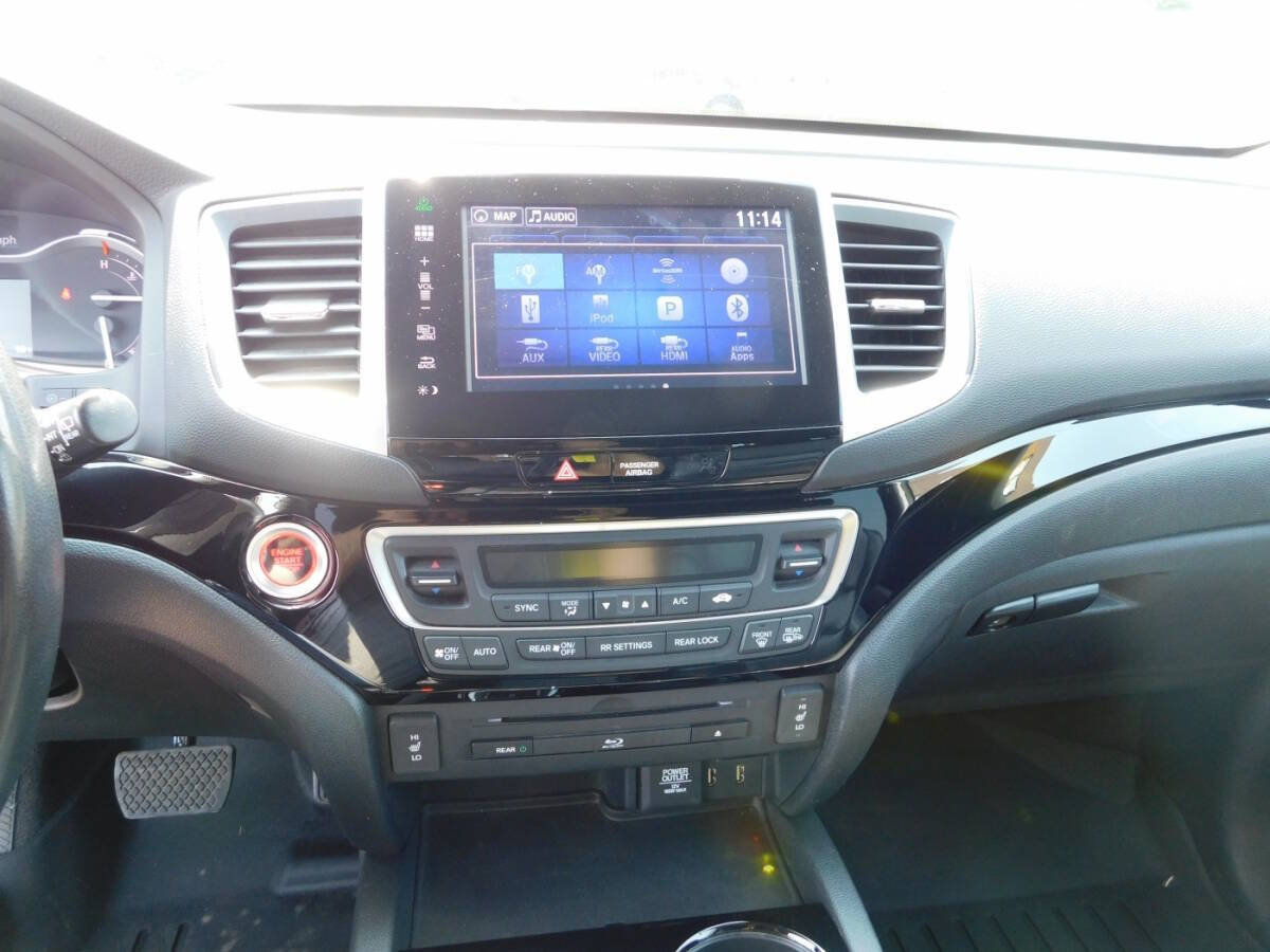 Used 2016 Honda Pilot Touring image 13