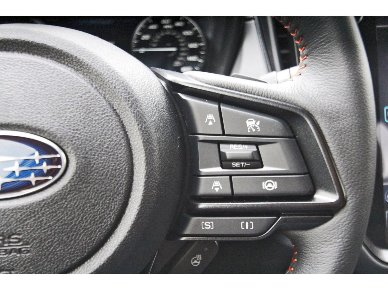 New 2026 Subaru Crosstrek 2.5i Limited w/ Crosstrek Mirror Package AWD/4WD image 14